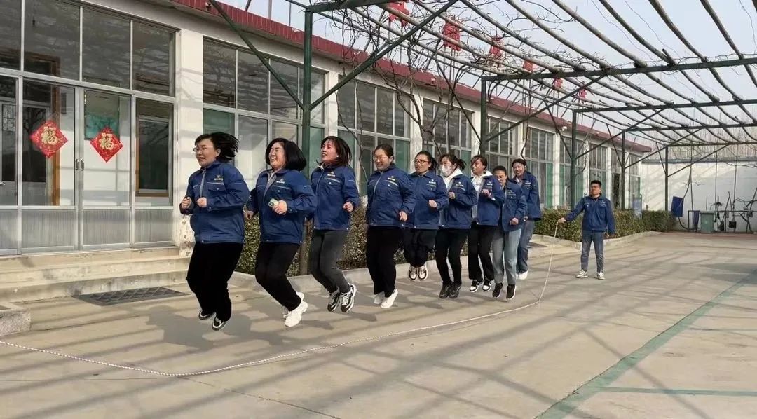 女神節(jié)快樂丨春風(fēng)如你，熠熠芳華